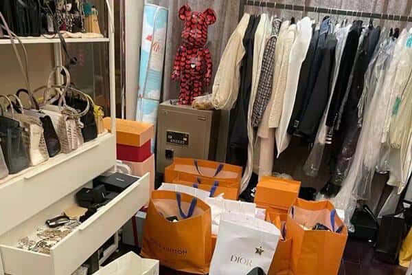 滨州沾化区回收一线品牌衣服